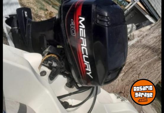 Embarcaciones - Casco Quicksilver 4.10 mts, motor mercury 40hp año 98 - En Venta