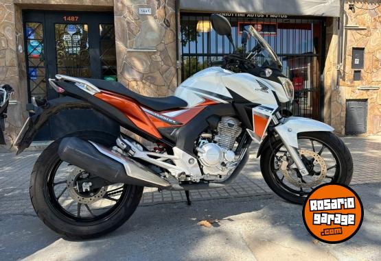 Motos - Honda CB 250 TWISTER 2019 Nafta 9800Km - En Venta