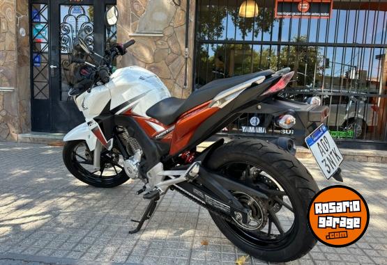 Motos - Honda CB 250 TWISTER 2019 Nafta 9800Km - En Venta