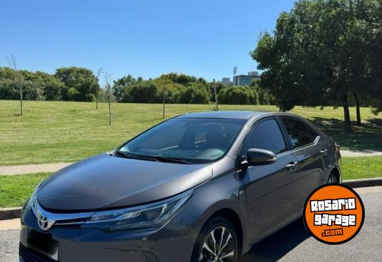 Autos - Toyota COROLLA SEG CVT 2018 Nafta 90500Km - En Venta