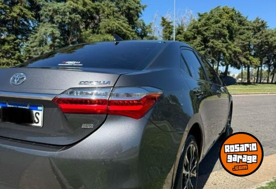 Autos - Toyota COROLLA SEG CVT 2018 Nafta 90500Km - En Venta
