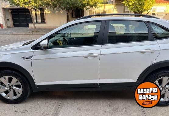 Autos - Volkswagen Nivus Confortline 2021 Nafta 10000Km - En Venta