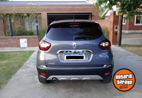 Autos - Renault Captur Intens 2017 Nafta 93827Km - En Venta