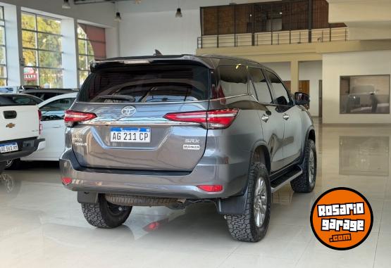 Camionetas - Toyota Sw4 2023 Diesel 40000Km - En Venta