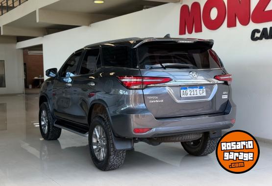 Camionetas - Toyota Sw4 2023 Diesel 40000Km - En Venta