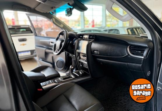 Camionetas - Toyota Sw4 2023 Diesel 40000Km - En Venta