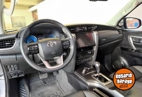 Camionetas - Toyota Sw4 2023 Diesel 40000Km - En Venta