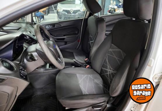 Autos - Ford fiesta 2015 Nafta 72000Km - En Venta