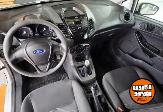 Autos - Ford fiesta 2015 Nafta 72000Km - En Venta