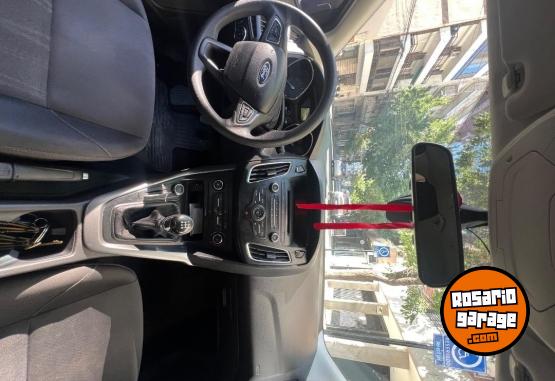 Autos - Ford Focus 2018 Nafta 90000Km - En Venta