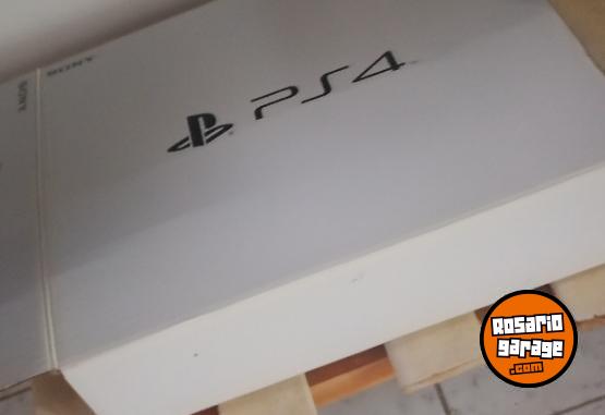 Electr�nica - Vendo play station 4 1tera - En Venta