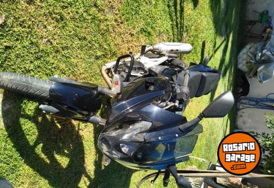 Motos - Bajaj Rouser 2010 Nafta 24600Km - En Venta