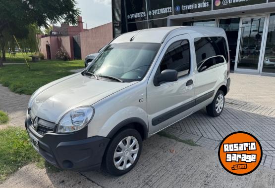 Utilitarios - Renault KANGOO AUTHENTIQUE 1.6 2015 Nafta 40000Km - En Venta