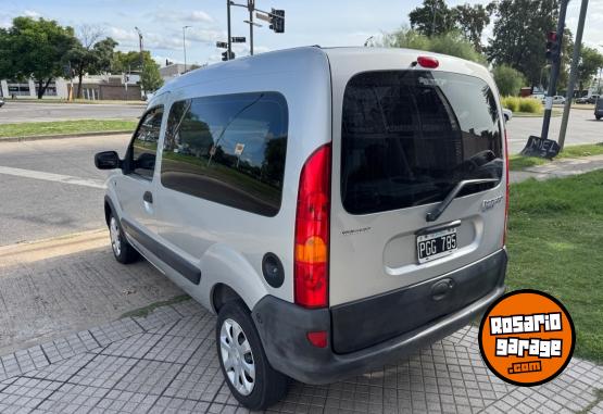 Utilitarios - Renault KANGOO AUTHENTIQUE 1.6 2015 Nafta 40000Km - En Venta