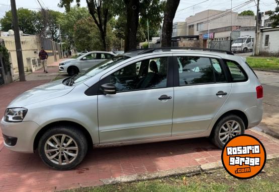 Autos - Volkswagen Suran 2014 Nafta 170000Km - En Venta