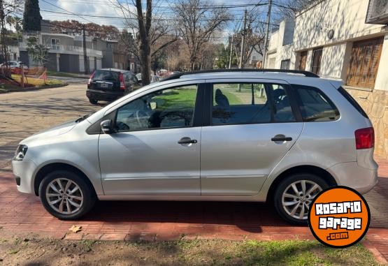 Autos - Volkswagen Suran 2014 Nafta 180000Km - En Venta