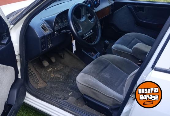 Autos - Fiat Tempra 1993 GNC 293000Km - En Venta