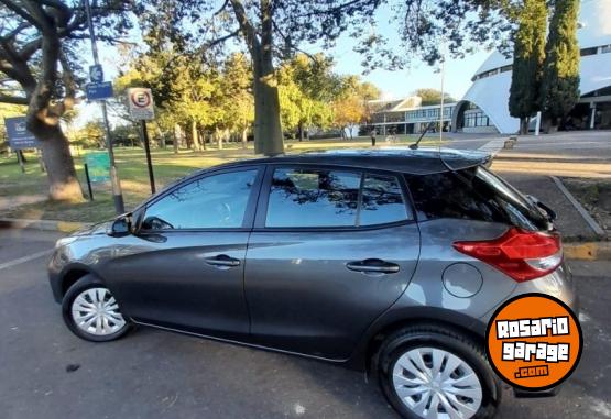 Autos - Toyota Yaris XS 2023 2023 Nafta 42000Km - En Venta