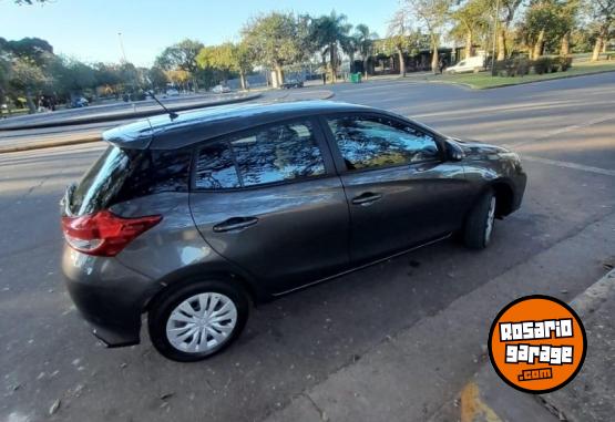 Autos - Toyota Yaris XS 2023 2023 Nafta 42000Km - En Venta