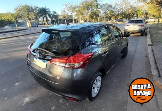 Autos - Toyota Yaris XS 2023 2023 Nafta 42000Km - En Venta