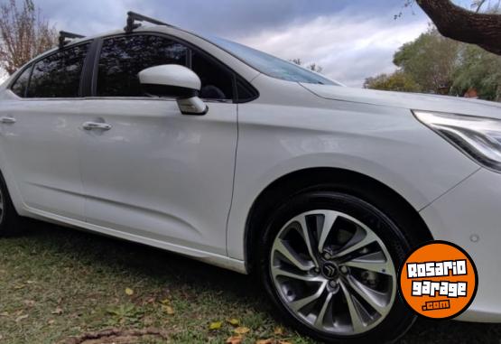 Autos - Citroen C4 Lounge 2017 Nafta 100000Km - En Venta