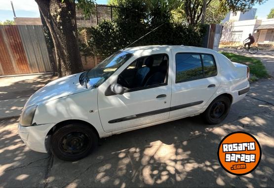 Autos - Renault Clio 2005 Nafta 220000Km - En Venta