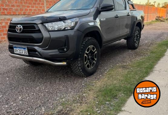 Camionetas - Toyota SR 4X4 2025 Diesel 20000Km - En Venta