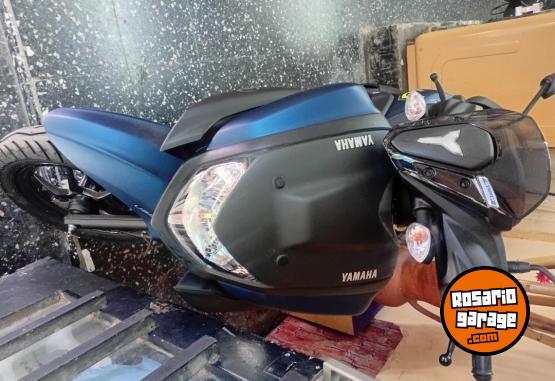 Motos - Yamaha ZR 125 2024 Nafta 9Km - En Venta