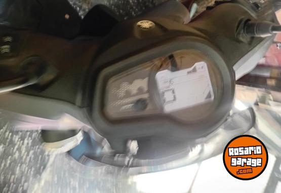 Motos - Yamaha ZR 125 2024 Nafta 9Km - En Venta