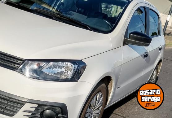 Autos - Volkswagen Gol trend 2017 GNC 74300Km - En Venta