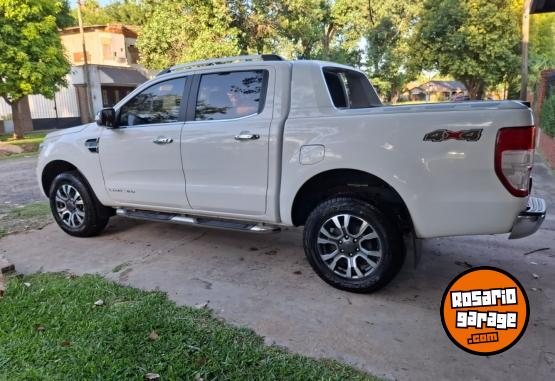 Camionetas - Ford Ranger Limited 2021 Diesel 99000Km - En Venta
