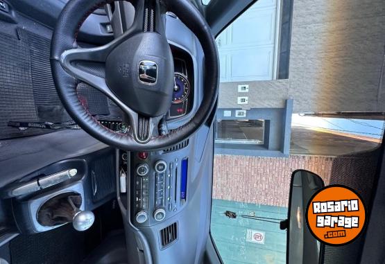 Autos - Honda Civic 2007 Nafta 200000Km - En Venta