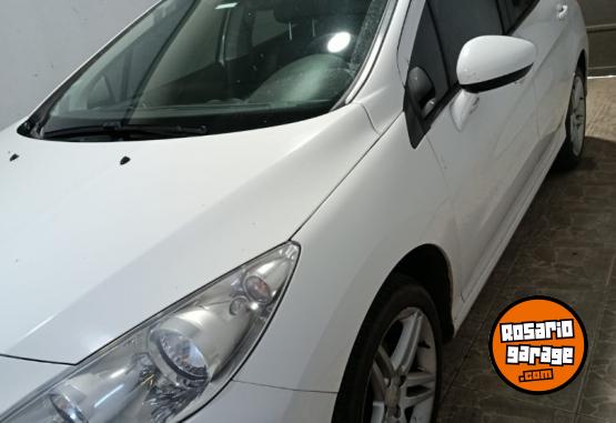 Autos - Peugeot 308 2012 Nafta 61700Km - En Venta