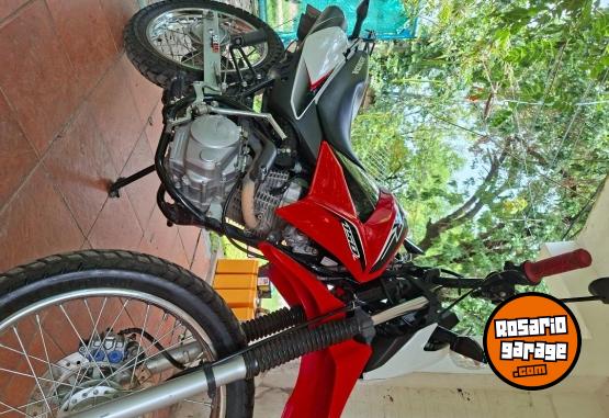 Motos - Honda Xr 2017 Nafta 24000Km - En Venta