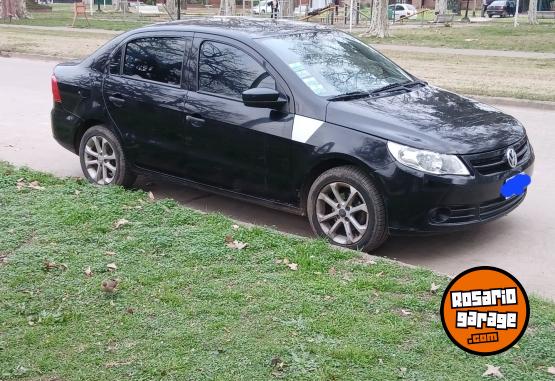 Autos - Volkswagen Voyage 2012 Nafta 130000Km - En Venta