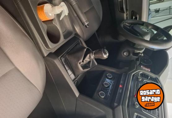 Camionetas - Volkswagen AMAROK TRENDLINE 2021 Diesel 66000Km - En Venta