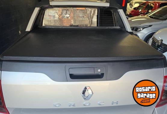 Camionetas - Renault Duster Oroch  Privilege 2020 GNC 82250Km - En Venta