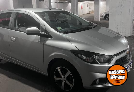 Autos - Chevrolet Ónix ltz 2017 Nafta 157300Km - En Venta