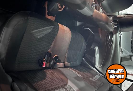 Autos - Chevrolet Ónix ltz 2017 Nafta 157300Km - En Venta