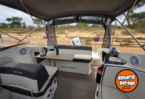 Embarcaciones - Lancha Canestrari 245 Express Cruiser 2024 CUDDY - En Venta