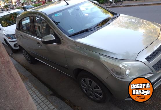 Autos - Chevrolet Agile 2011 GNC 242000Km - En Venta