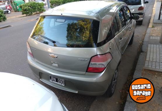 Autos - Chevrolet Agile 2011 GNC 242000Km - En Venta