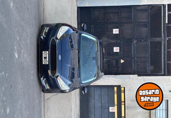 Autos - Ford Focus SE Plus 2015 Nafta 135000Km - En Venta