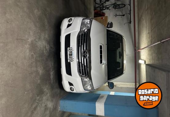 Camionetas - Toyota Hilux DC 4x4 2015 Diesel 213500Km - En Venta