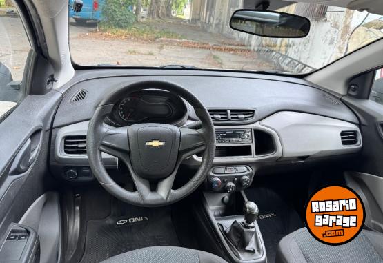 Autos - Chevrolet Onix 2018 Nafta 70000Km - En Venta