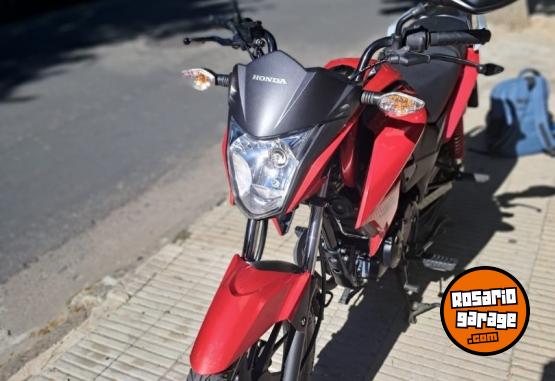 Motos - Honda CB 125 TWISTER 2022 Nafta 17400Km - En Venta