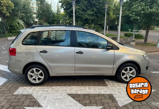 Autos - Volkswagen Suran 2012 Nafta  - En Venta