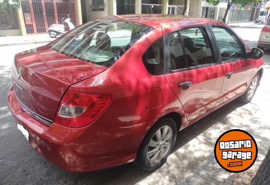 Autos - Renault Symbol 2013 Nafta 130000Km - En Venta
