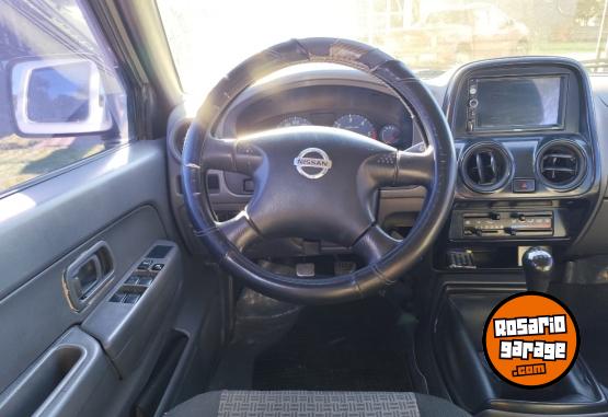 Camionetas - Nissan Frontier NP 300 2011 Diesel 292000Km - En Venta