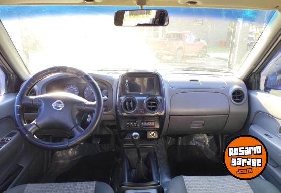 Camionetas - Nissan Frontier NP 300 2011 Diesel 292000Km - En Venta